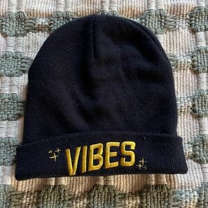 Vibe Classic Black Knit Beanie